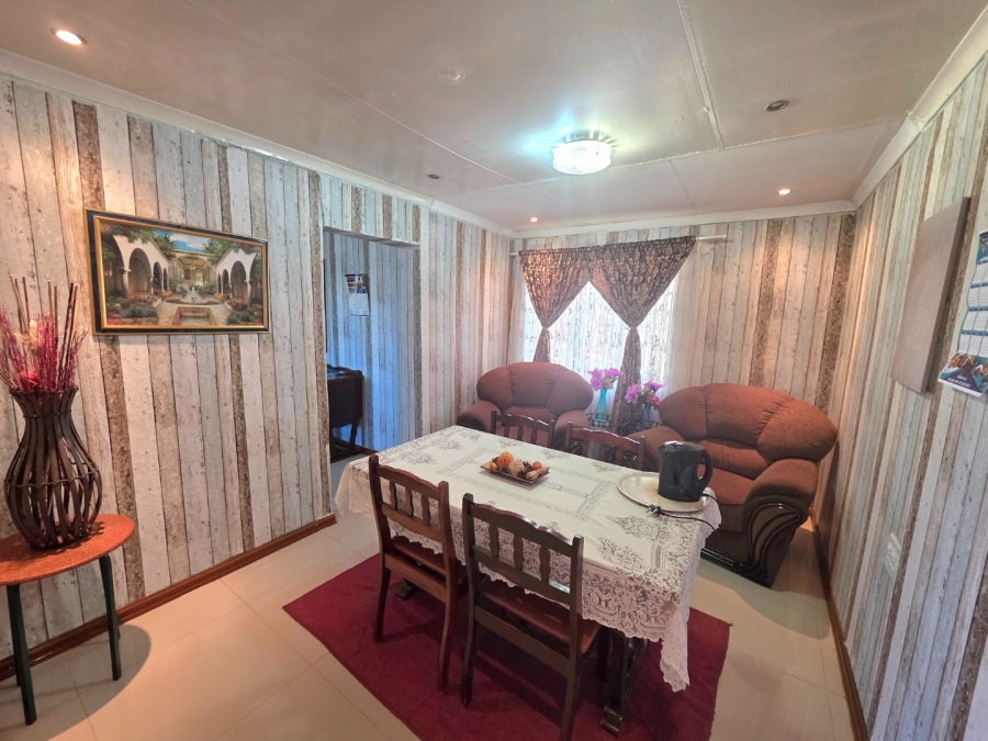 3 Bedroom Property for Sale in Bohlokong Free State